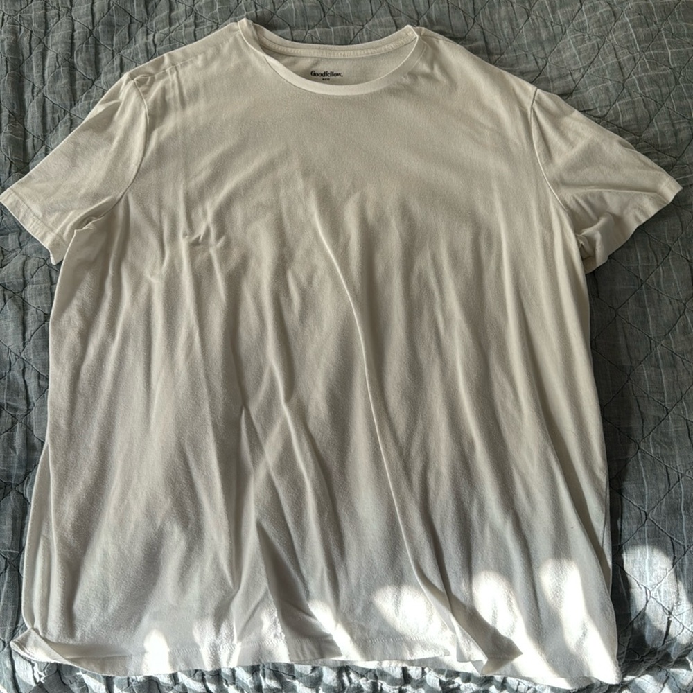 Goodfellow tee XXL